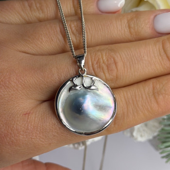 Beautiful Vintage 925 Sterling Silver Abalone Necklace Length 16 in
