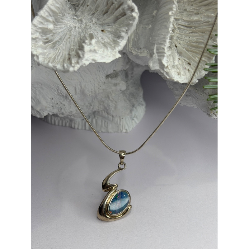 Italy 925 Sterling Silver Opal Necklace Length 16 in