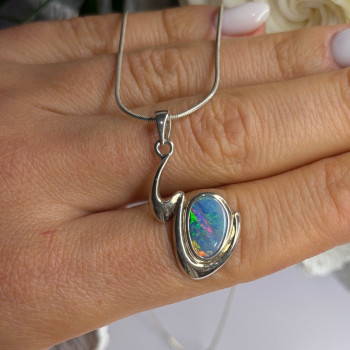 Italy 925 Sterling Silver Opal Necklace Length 16 in