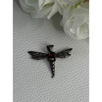 925 Sterling Silver Dragonfly Garnet Pendant Length 0.90 Inch