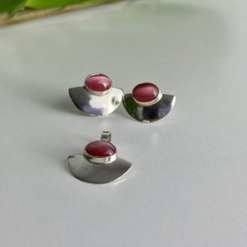 925 Sterling Silver Pink Agate Stud Earrings & Pendant Set