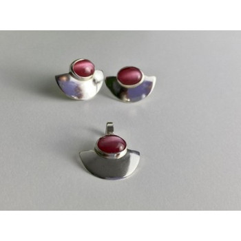 925 Sterling Silver Pink Agate Stud Earrings & Pendant Set