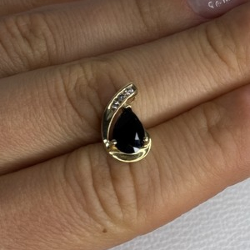 10K Yellow Gold Black Sapphire & Diamonds Pendant Length 0.60 Inch