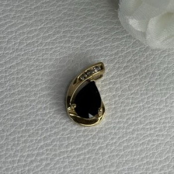 10K Yellow Gold Black Sapphire & Diamonds Pendant Length 0.60 Inch