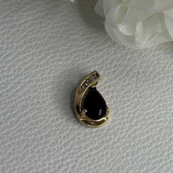 10K Yellow Gold Black Sapphire & Diamonds Pendant Length 0.60 Inch