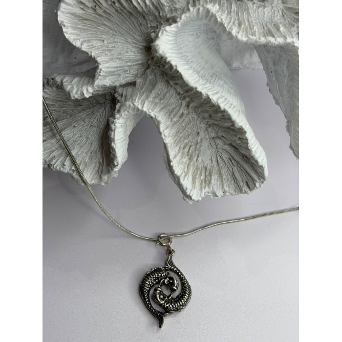 925 Sterling Silver Pisces Zodiac Necklace Length 20 in