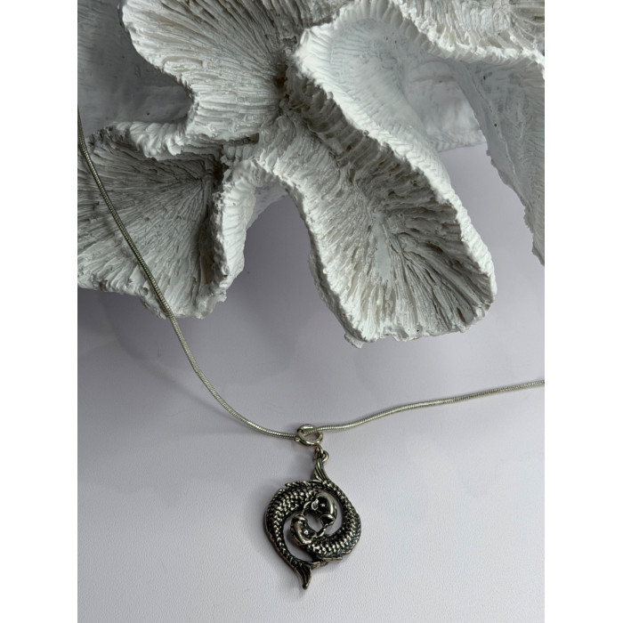 925 Sterling Silver Pisces Zodiac Necklace Length 20 in