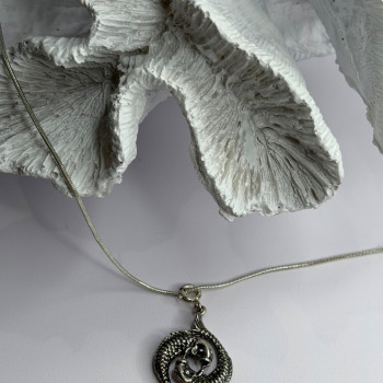 925 Sterling Silver Pisces Zodiac Necklace Length 20 in