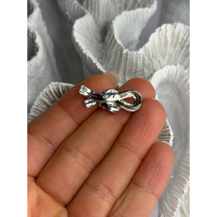 10K White Gold White & Black Diamonds Pendant