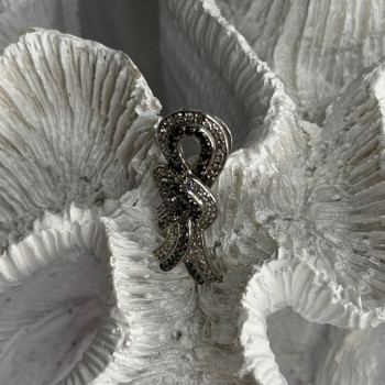 10K White Gold White & Black Diamonds Pendant