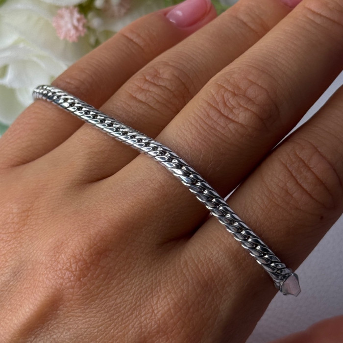 Classy Sizable 925 Sterling Silver Bracelet