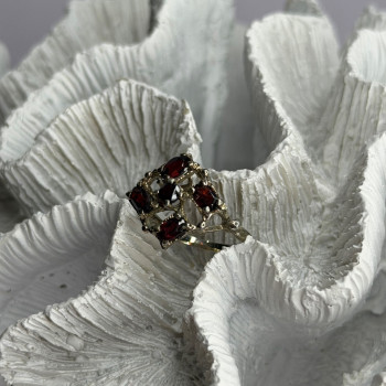 Vintage 925 Sterling Silver Garnet Ring Size 7