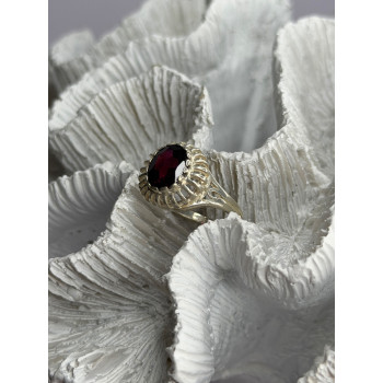925 Sterling Silver Garnet Ring Size 5