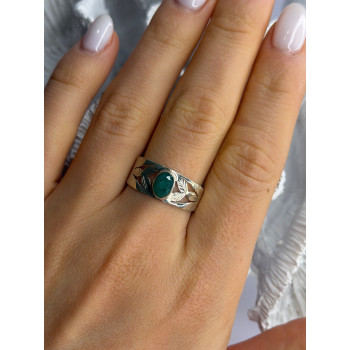 Vintage 925 Sterling Silver Emerald Ring Size 10