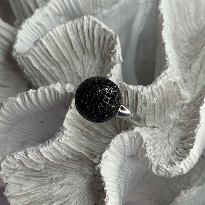 925 Sterling Silver Black Diamonds Ring Size 11