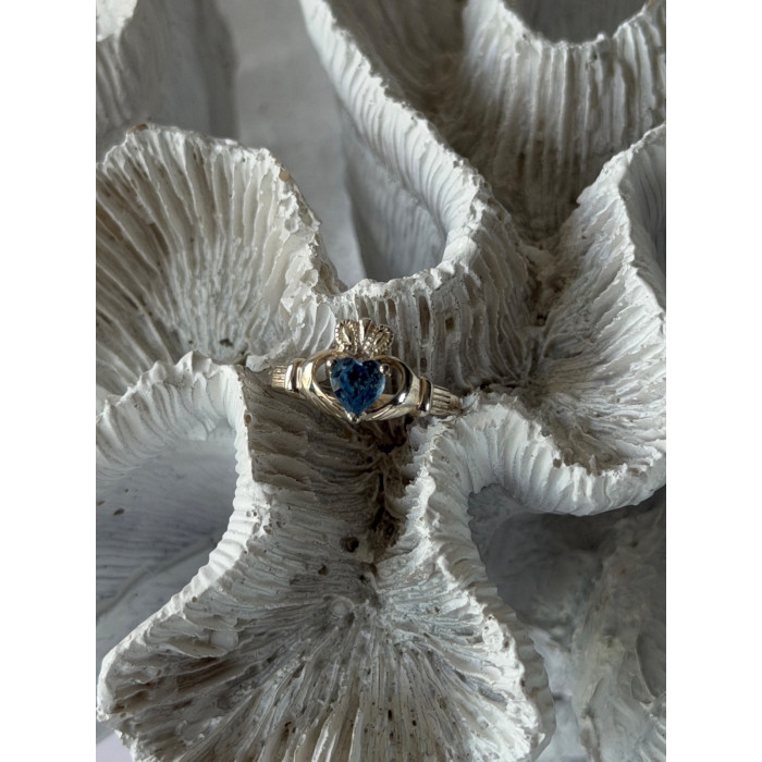 925 Sterling Silver Heart Blue Topaz Ring Size 5.5