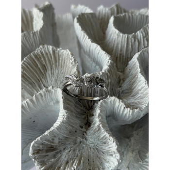 925 Sterling Silver Angel Wings Cz Ring Size 9