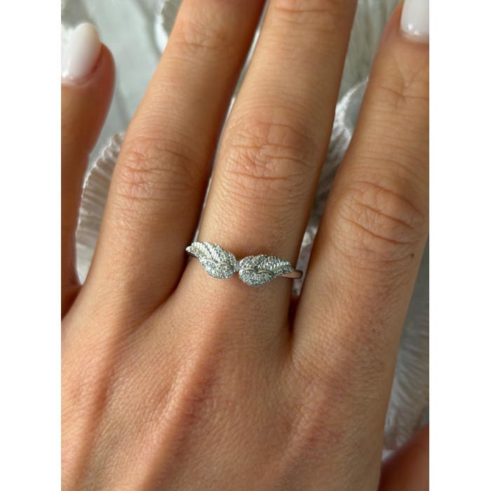 925 Sterling Silver Angel Wings Cz Ring Size 9