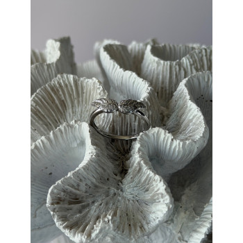 925 Sterling Silver Angel Wings Cz Ring Size 9