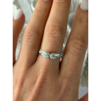 925 Sterling Silver Angel Wings Cz Ring Size 9