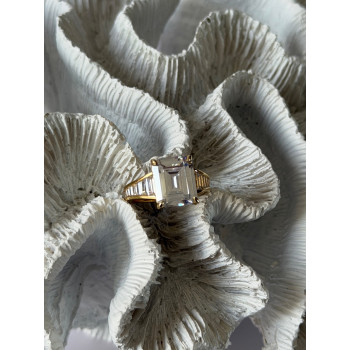 925 Sterling Silver Gold Plated Cz Ring Size 8