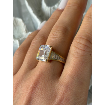 925 Sterling Silver Gold Plated Cz Ring Size 8