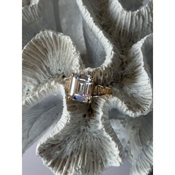 925 Sterling Silver Gold Plated Cz Ring Size 8