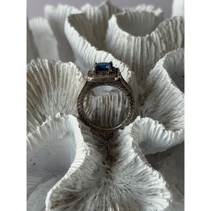 Vintage 925 Sterling Silver Blue & White Spinel Ring Size 6