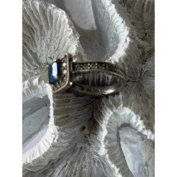 Vintage 925 Sterling Silver Blue & White Spinel Ring Size 6