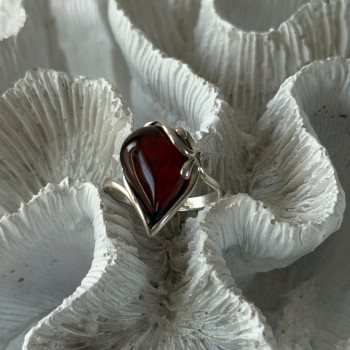 Beautiful Design 925 Sterling Silver Amber Ring Size 9