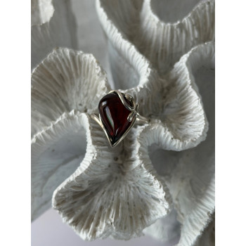 Beautiful Design 925 Sterling Silver Amber Ring Size 9