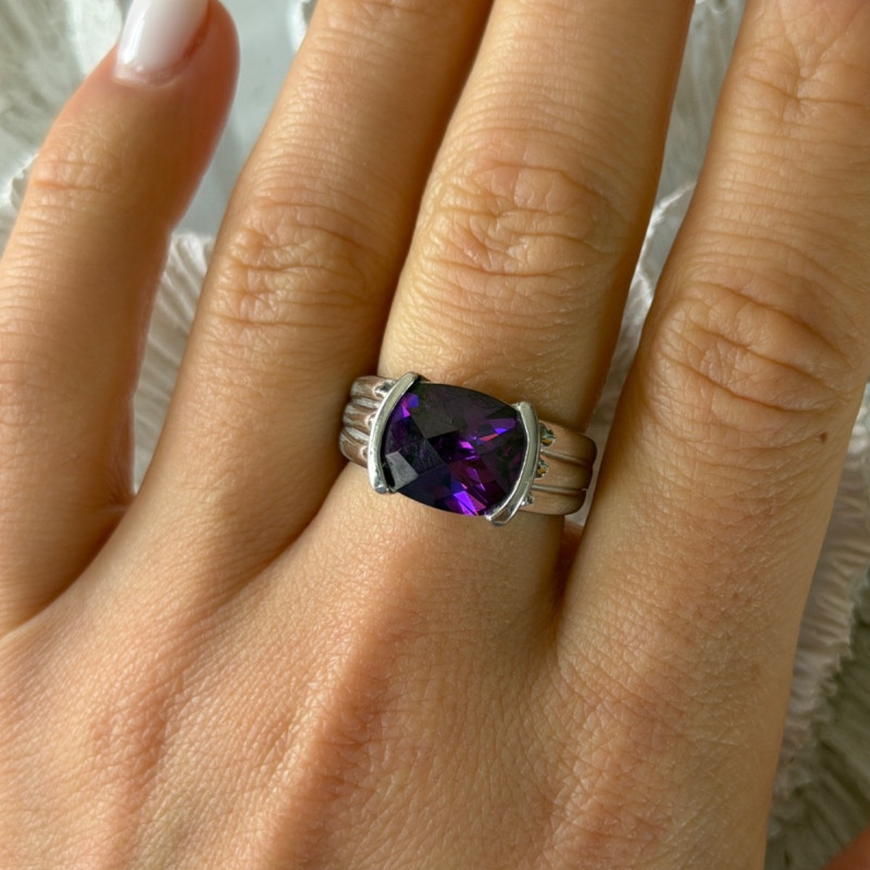 FAS 925 Sterling Silver Amethyst Ring Size 8