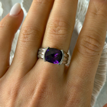 FAS 925 Sterling Silver Amethyst Ring Size 8