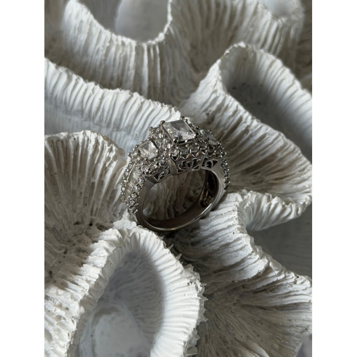 925 Sterling Silver White Topaz Ring Size 7