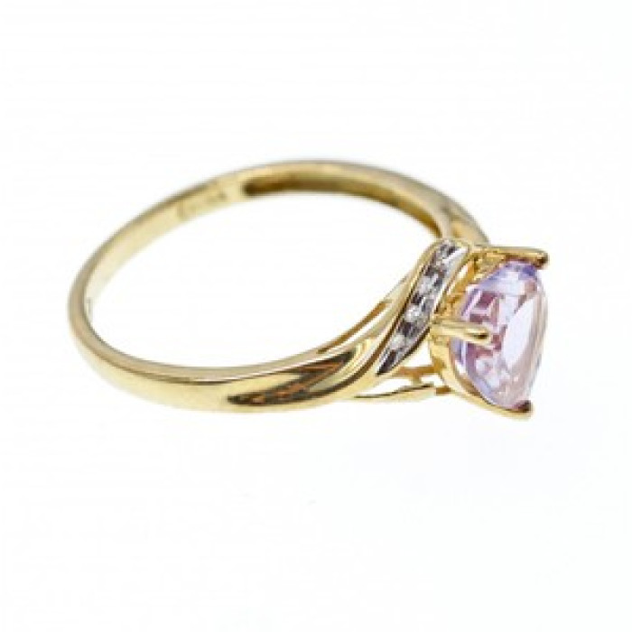 10K Yellow Gold Tourmaline & Diamonds Heart Ring Size 4.75