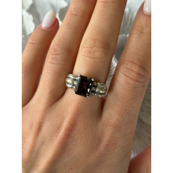 Avon 925 Sterling Silver Brown Tourmaline Ring Size 8