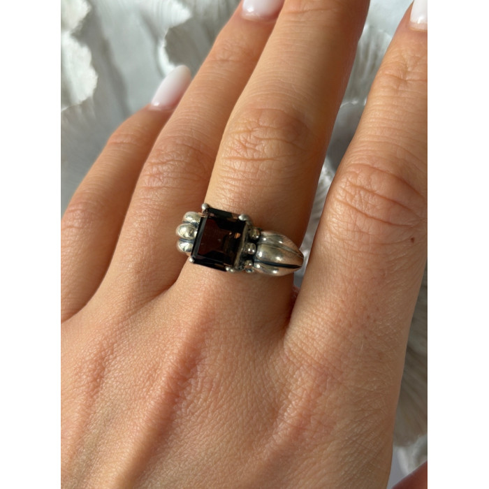 Avon 925 Sterling Silver Brown Tourmaline Ring Size 8