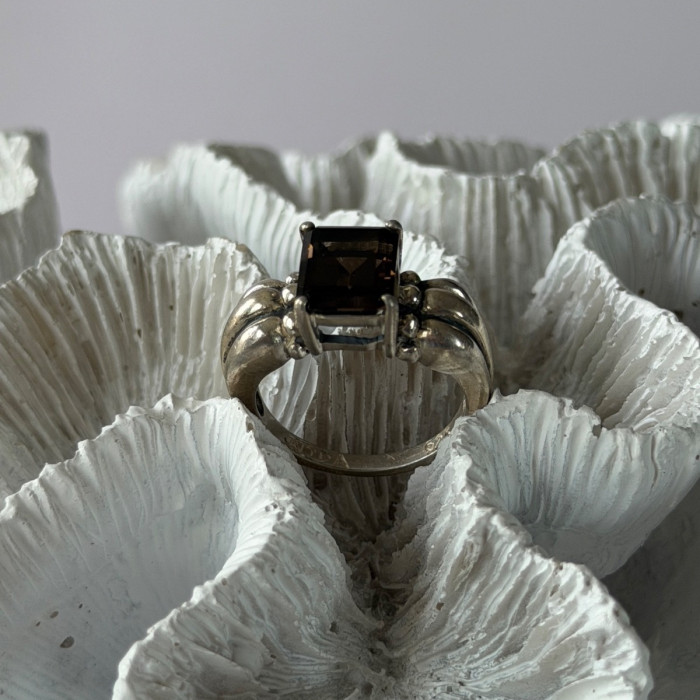 Avon 925 Sterling Silver Brown Tourmaline Ring Size 8