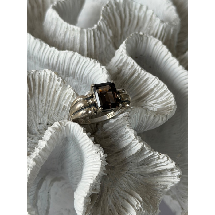 Avon 925 Sterling Silver Brown Tourmaline Ring Size 8