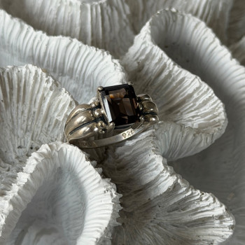 Avon 925 Sterling Silver Brown Tourmaline Ring Size 8