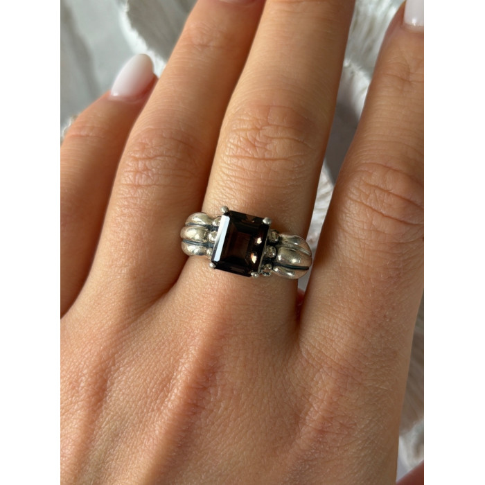 Avon 925 Sterling Silver Brown Tourmaline Ring Size 8