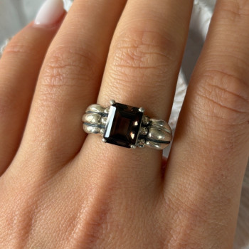 Avon 925 Sterling Silver Brown Tourmaline Ring Size 8