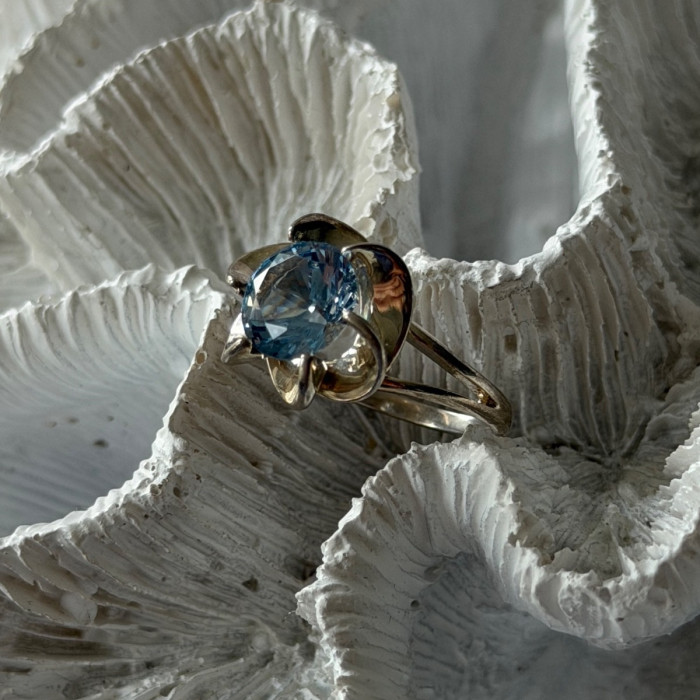 925 Sterling Silver Blue Cz Flower Ring Size 7