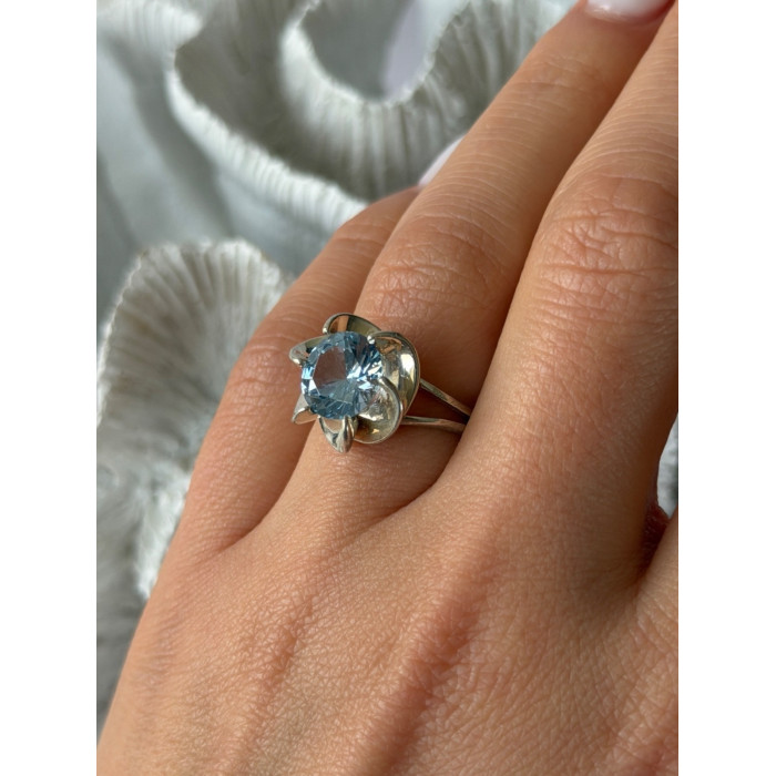 925 Sterling Silver Blue Cz Flower Ring Size 7