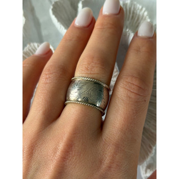 Vintage MWS Thailand 925 Sterling Silver Ring Size 8