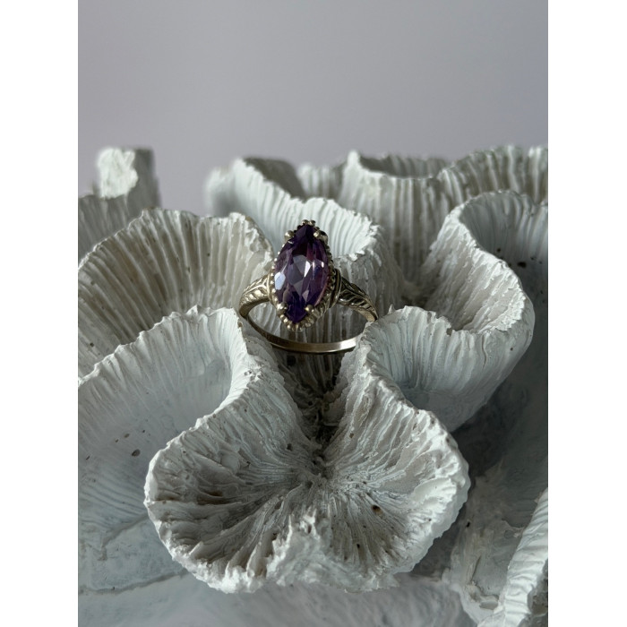 Beautiful Vintage 925 Sterling Silver Amethyst Ring Size 7