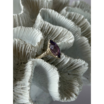 Beautiful Vintage 925 Sterling Silver Amethyst Ring Size 7