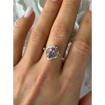 Avon 925 Sterling Silver Amethyst Ring Size 10