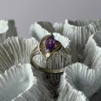 Avon 925 Sterling Silver Amethyst Ring Size 10