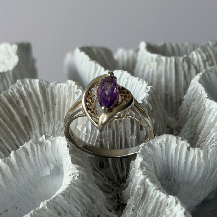 Avon 925 Sterling Silver Amethyst Ring Size 10